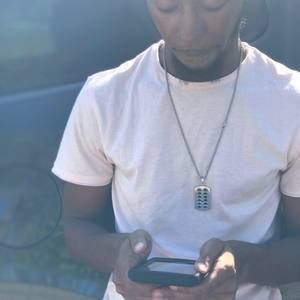 Meet your Posher, Ahmad